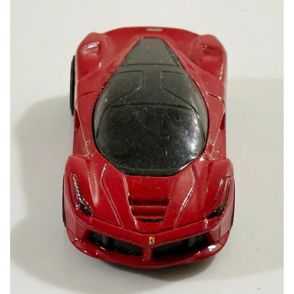 Hot Wheels LaFerrari Kids 1:64 Red Die-Cast Toy Car 2013 Mattel